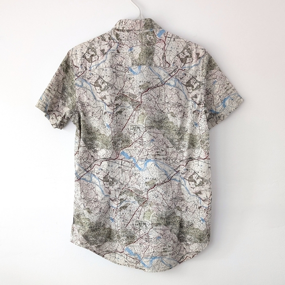 Matinique Men's Short Sleeve Button Down Shirt With Map Pattern In Size S - Picture 7 of 8